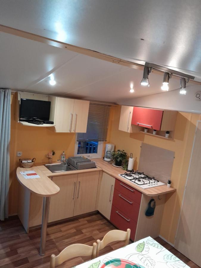 Saint-Chéron Location Mobil-Home Le Parc Des Roches מראה חיצוני תמונה